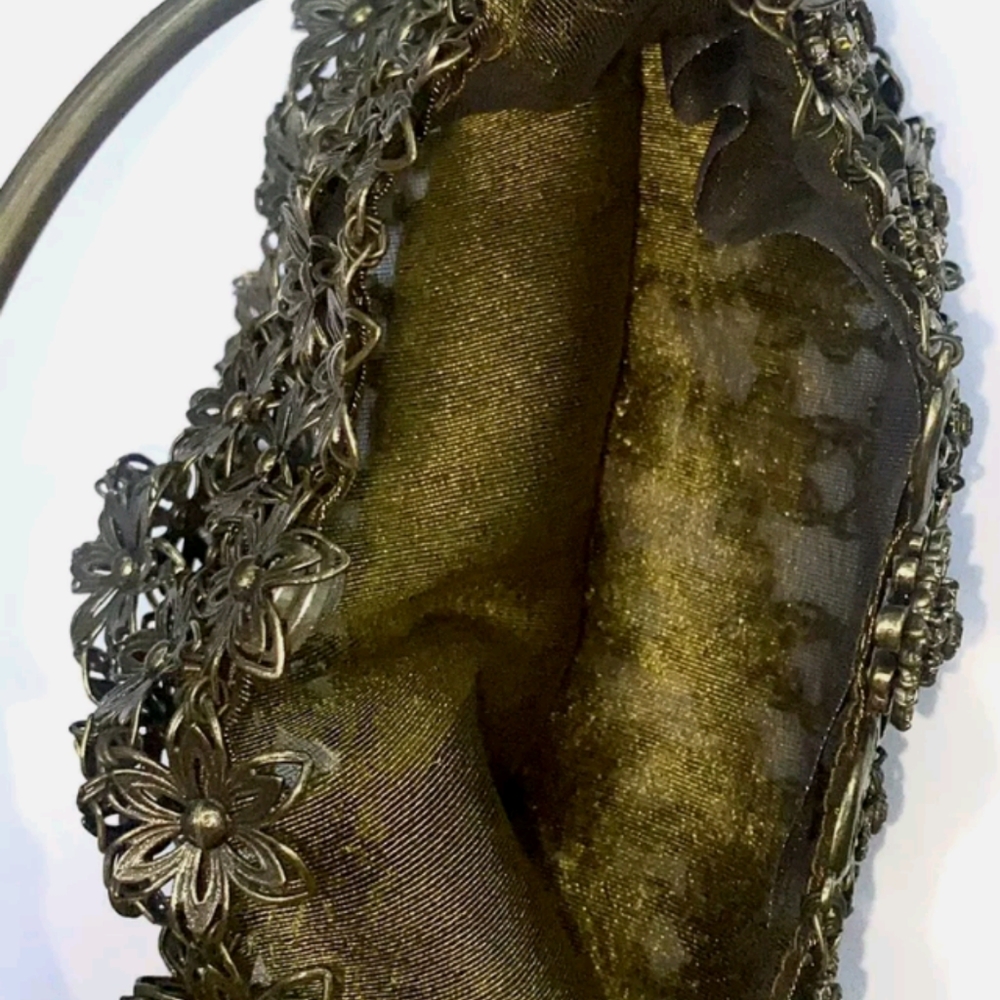 KENNY MA Petite Bronze Metal purse - Picture 4 of 7